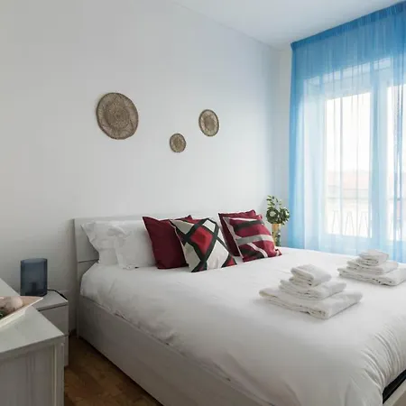 Corso Inglesi 94 Apartment *