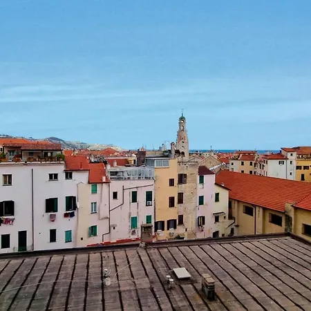 Corso Inglesi 94 Apartment *