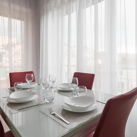 Apartment Corso Inglesi 94